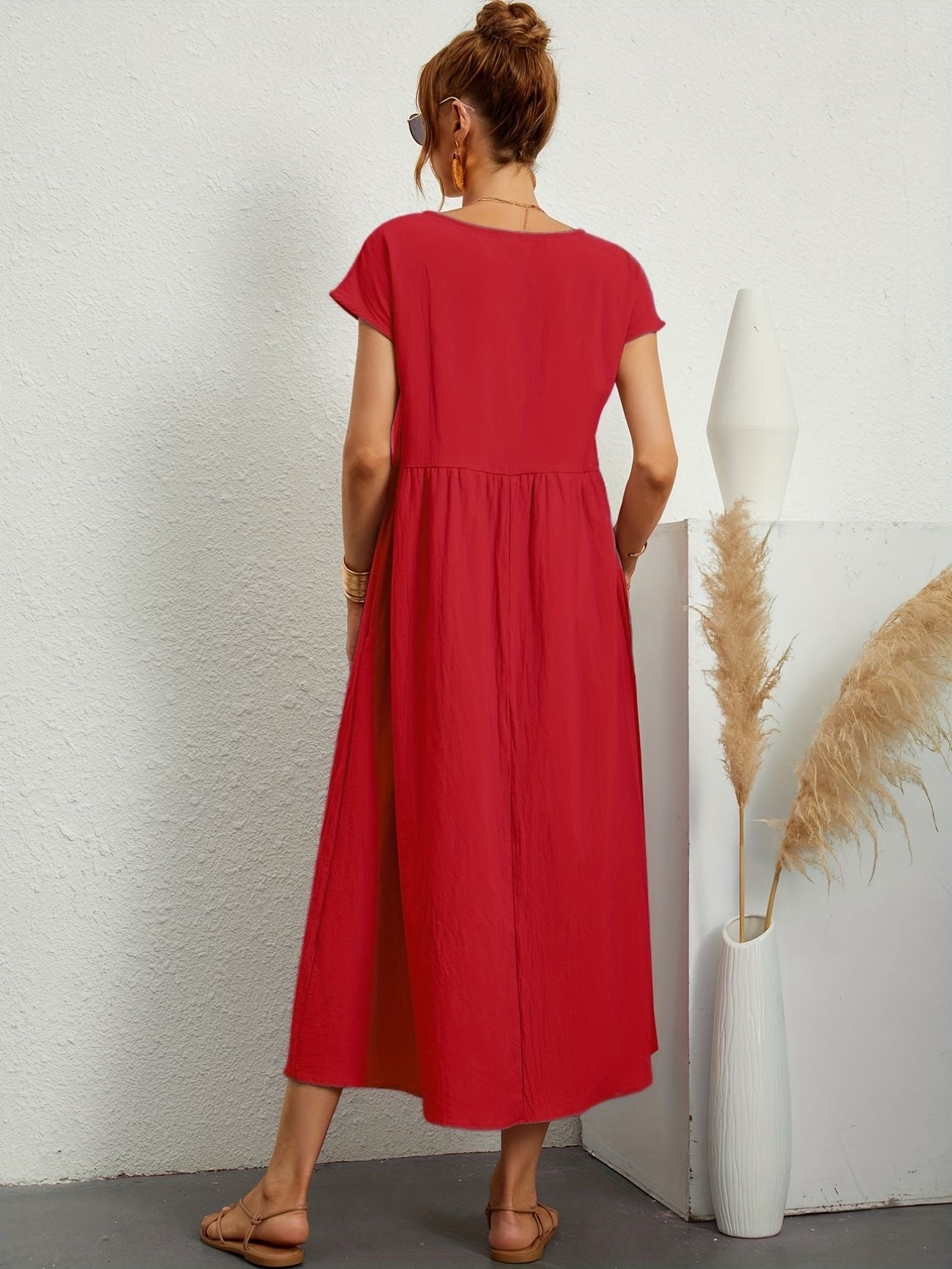 Greta™ | Robe élégante en lin