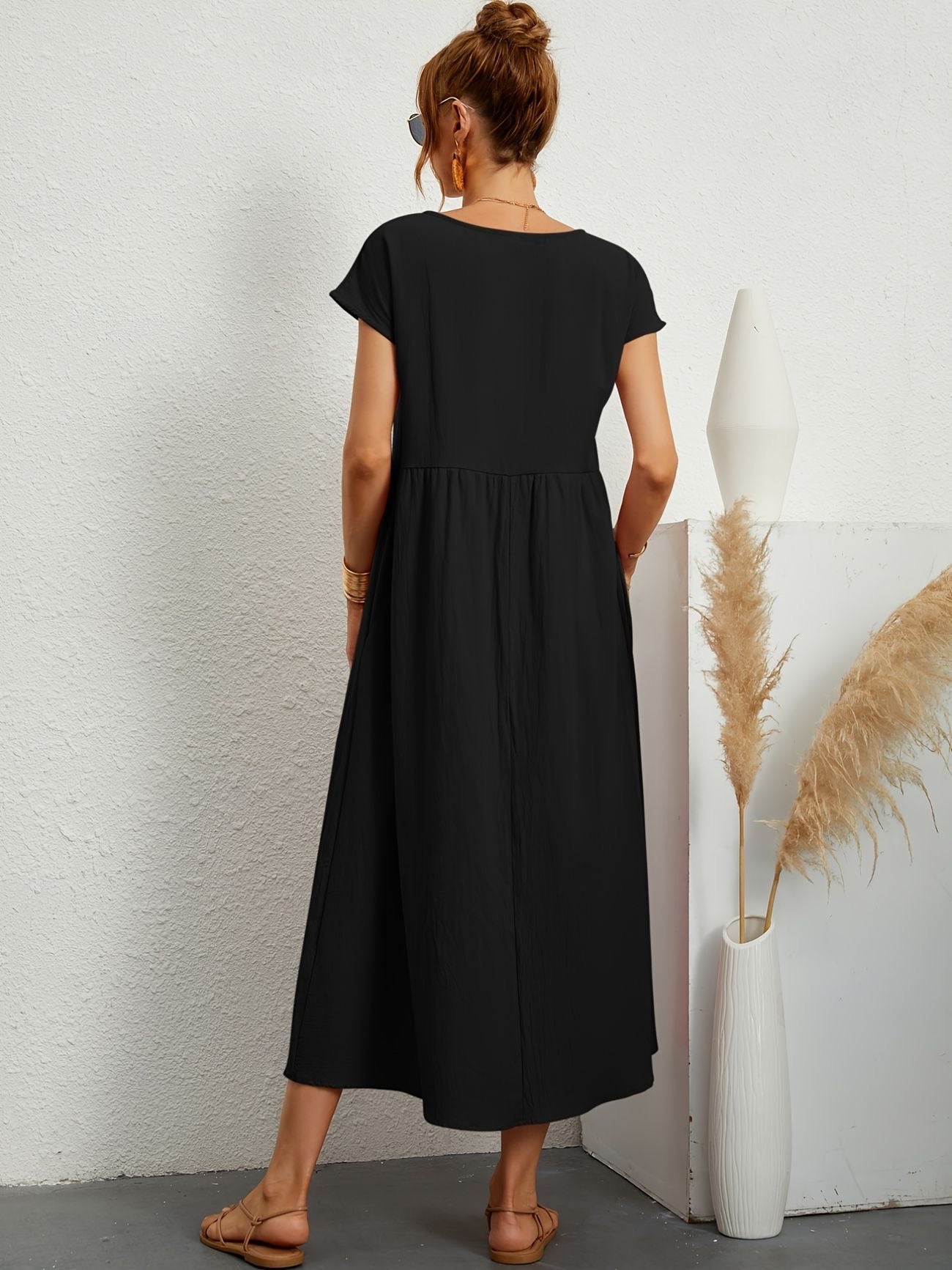 Greta™ | Robe élégante en lin
