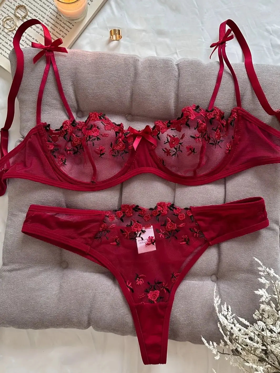 Lola™ | Ensemble de lingerie française